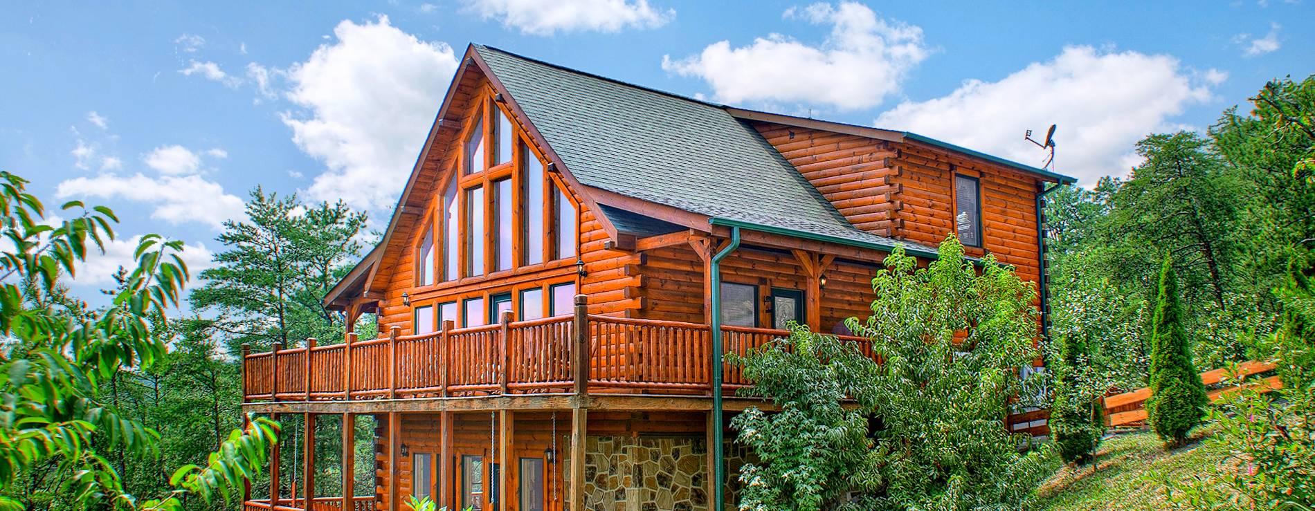 Big Cabins by Vacasa Group Cabin Rentals in Gatlinburg